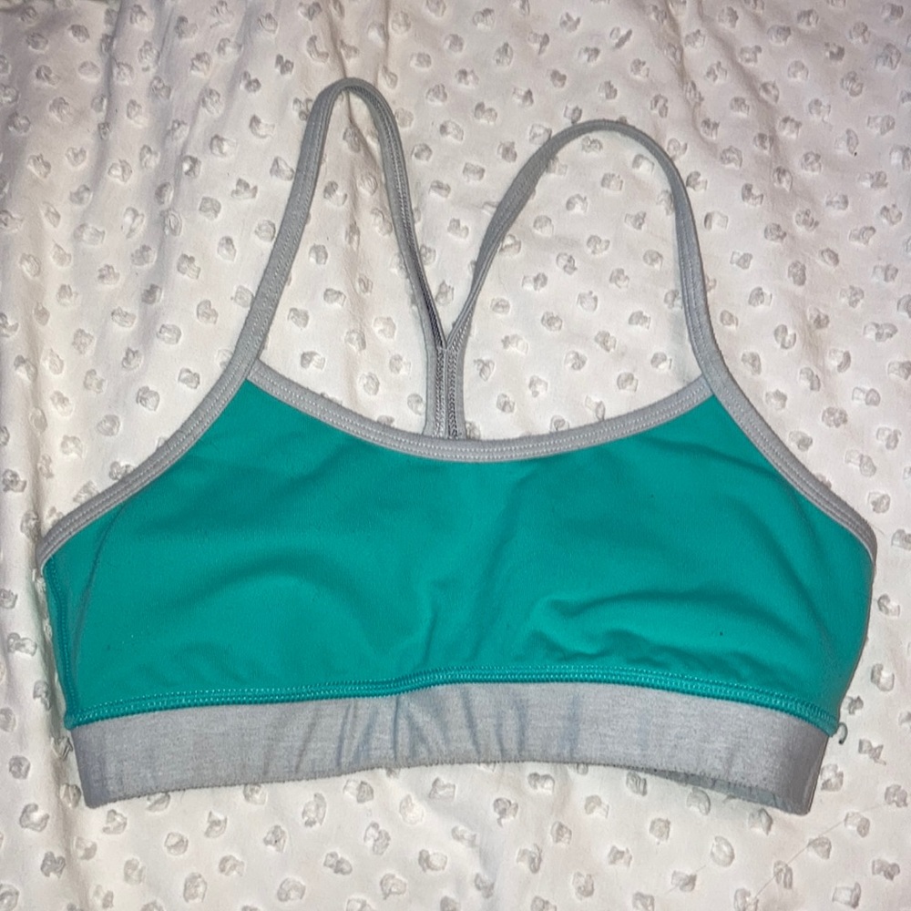 Blue & gray lululemon sports bra!